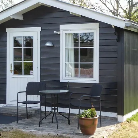 Vakantiehuis Three-bedroom Holiday In